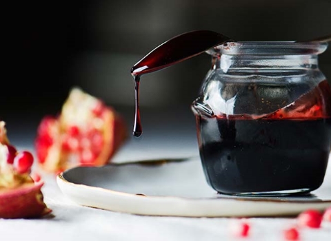 تصویر 3 از قیمت خرید رب انار ترش و ملس + فروش ویژه